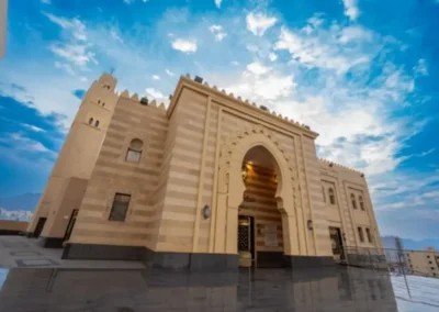 saleh rajhi mosque makkah batha quraysh 58
